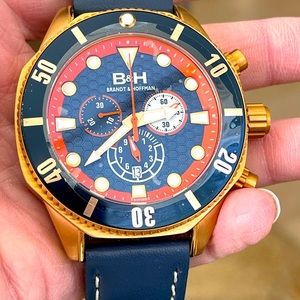 Brandt and Hoffman watch with box. Needs repair / battery.